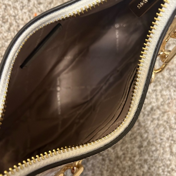 Michael Kors bag - Picture 7 of 8